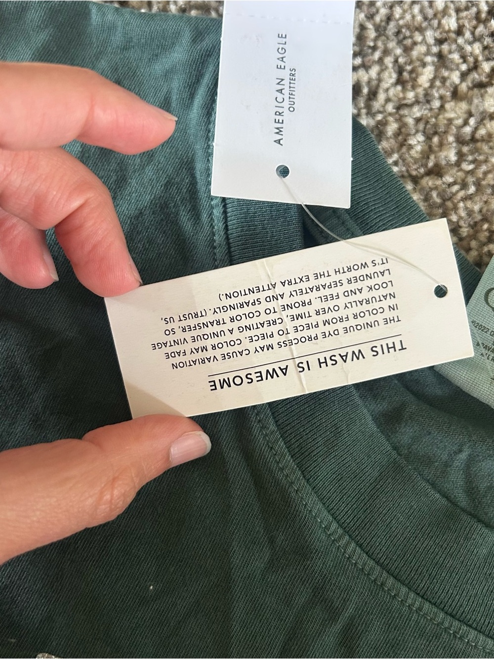 [American Eagle] NWT Green Queen Band Tee Silver Glitter Graphic - Picture 4 of 9